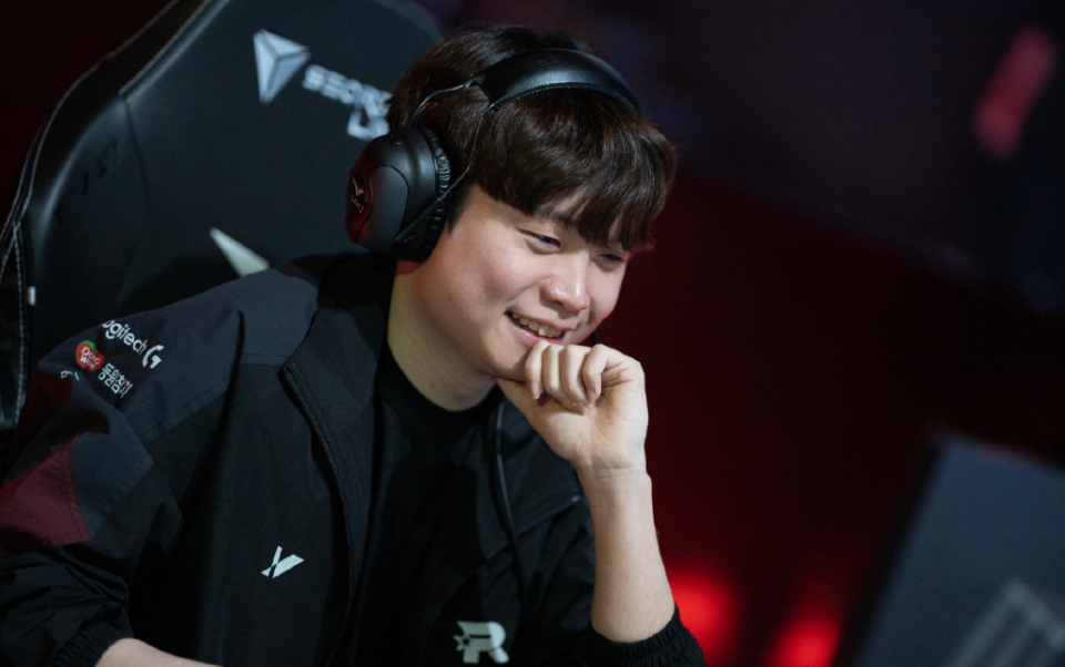 HKA碾压100T,BDD完成史诗逆转激烈交锋2025世界赛,引爆全场热议的简单介绍 HKA碾压100T,BDD完成史诗逆转激烈交锋2025世界赛,引爆全场热议的简单介绍