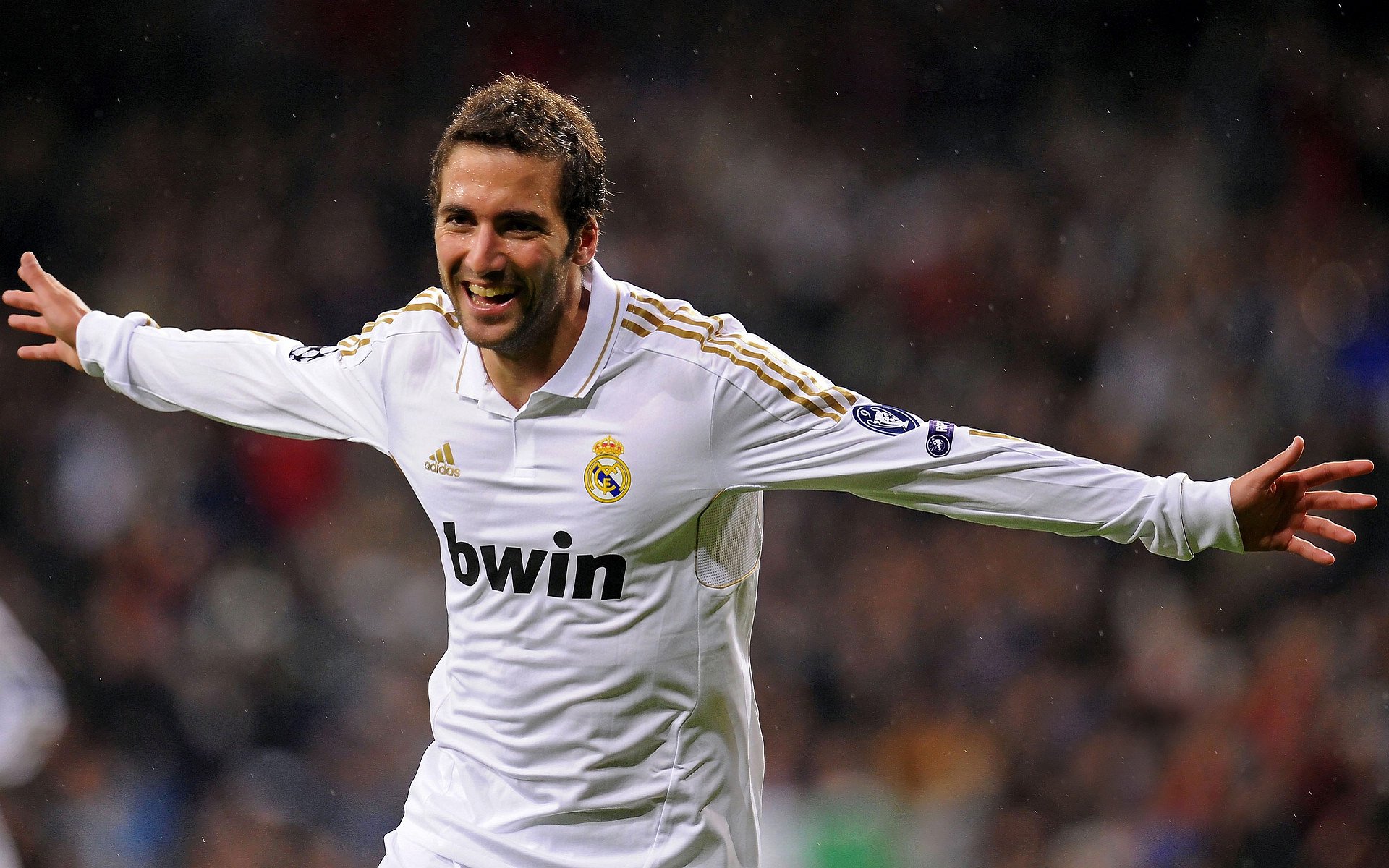 开云体育中国-乔治弑旧主！灰熊险胜篮网，新狼王用行动宣告时代更迭